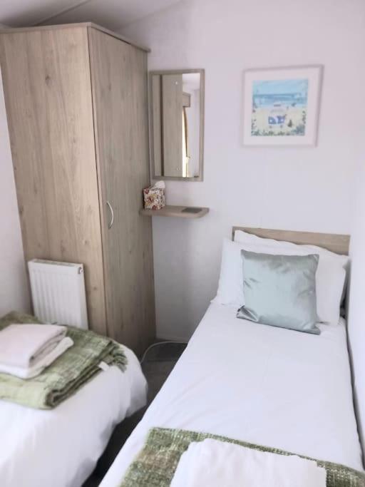 Sea Breeze, Modern, Cosy Holiday Home Haverigg Ngoại thất bức ảnh