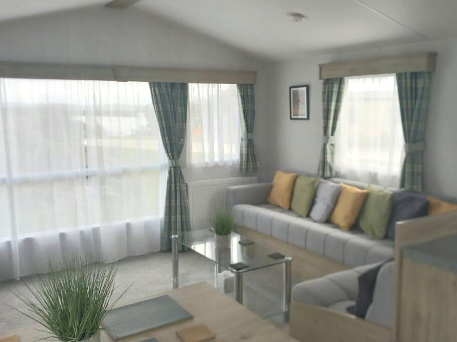 Sea Breeze, Modern, Cosy Holiday Home Haverigg Ngoại thất bức ảnh